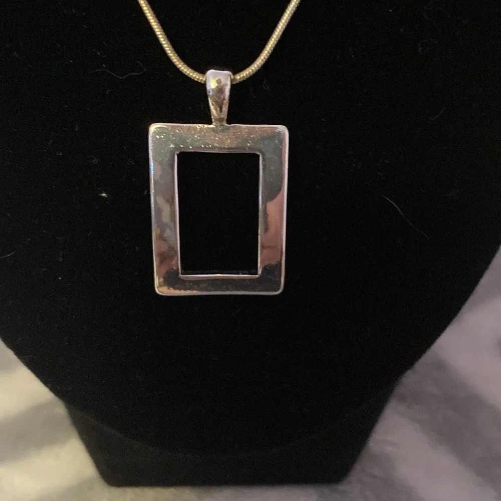 Arizona Jean Company Square Necklace - Picture 2 of 4